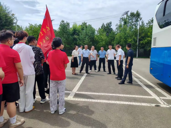 青春筑梦行，职场初体验