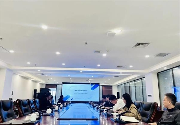 以学促能强素质 以训提技兴招商